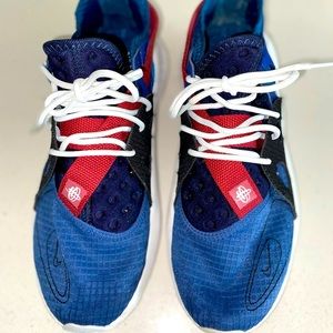 Men’s Nike Hurrache Sneakers